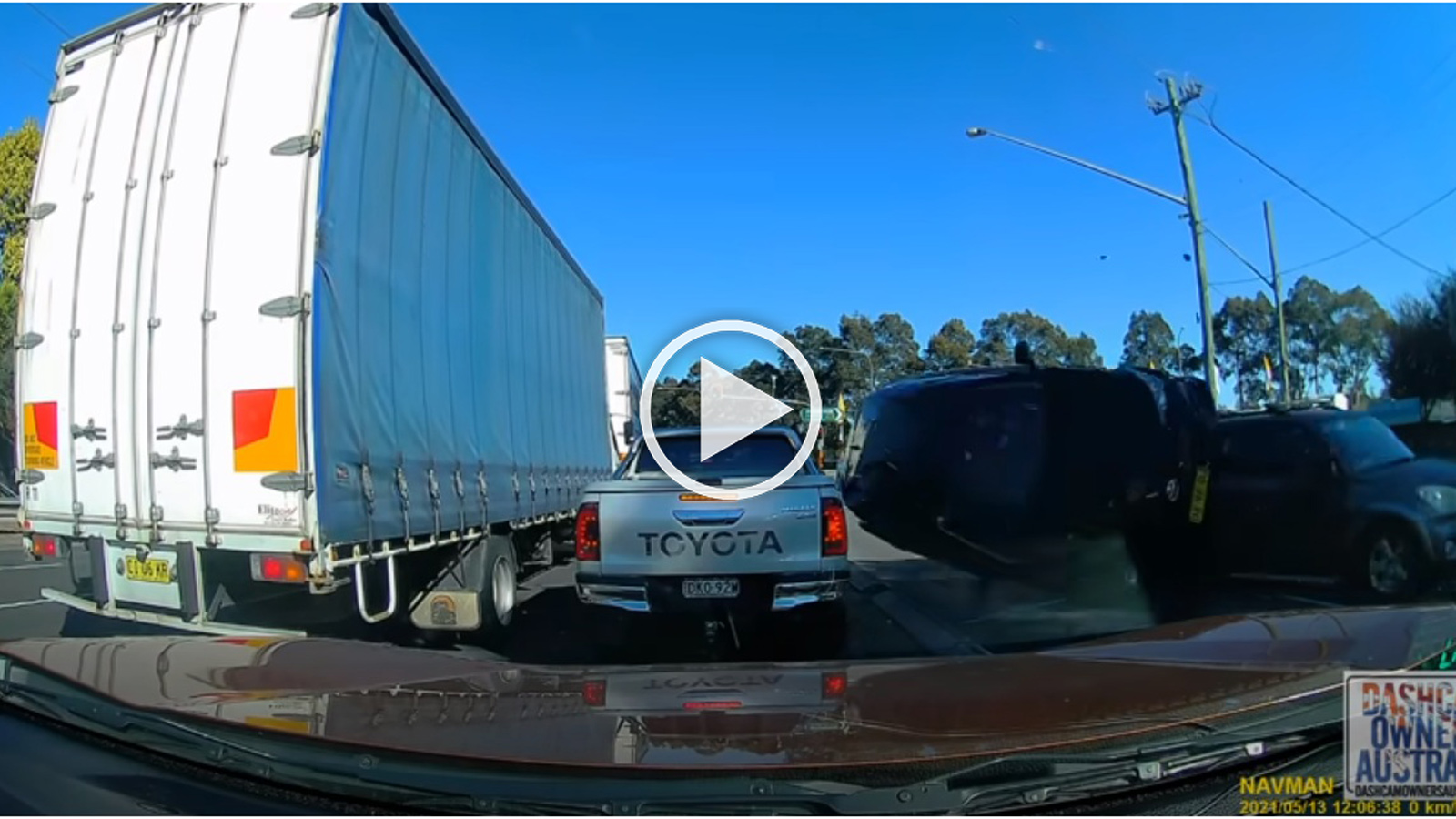 Toyota «εκτοξεύεται» μετά από σύγκρουση με SUV [video]